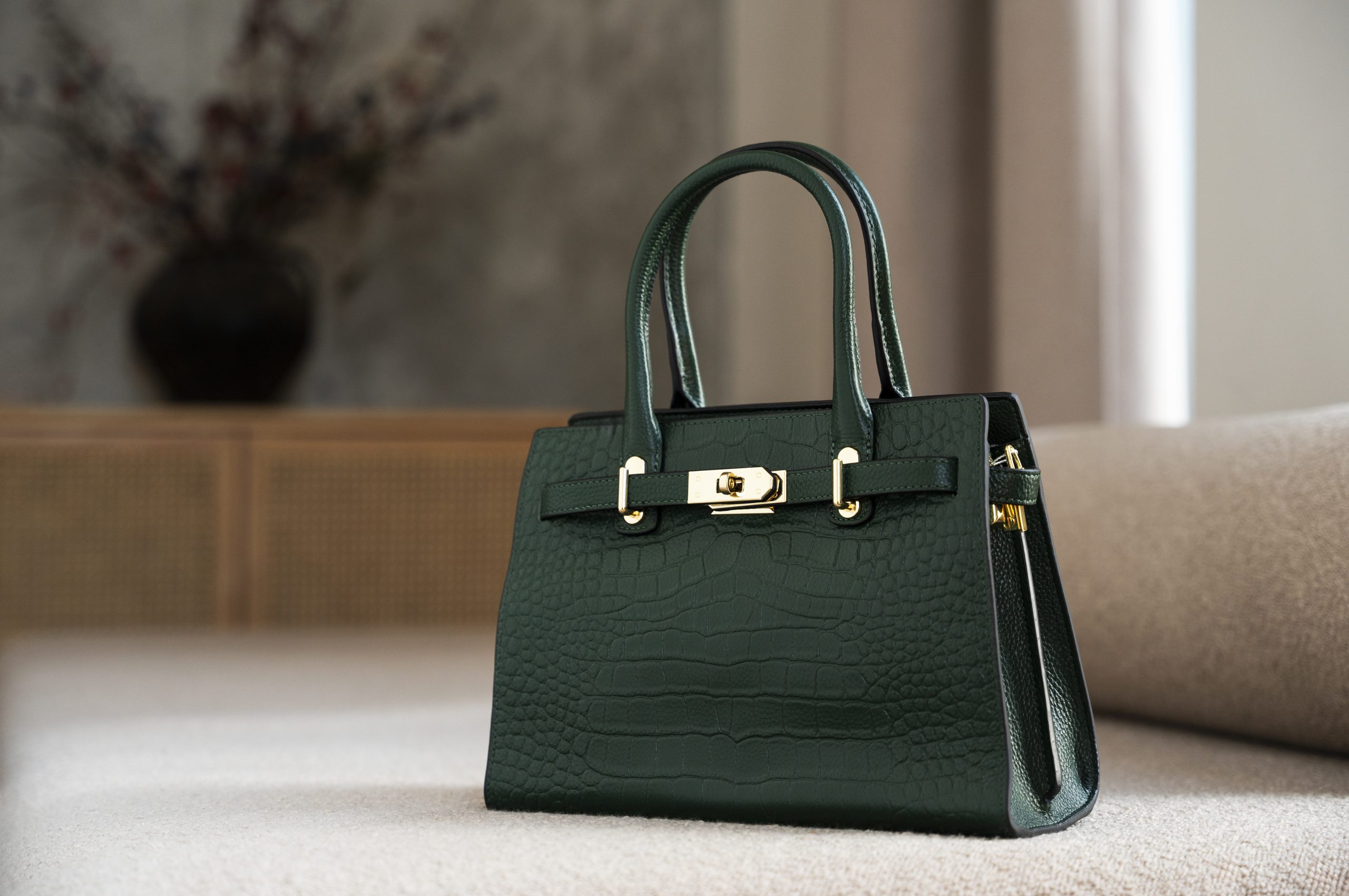 Läderväskor som Förenar Form, Funktion och Hantverk